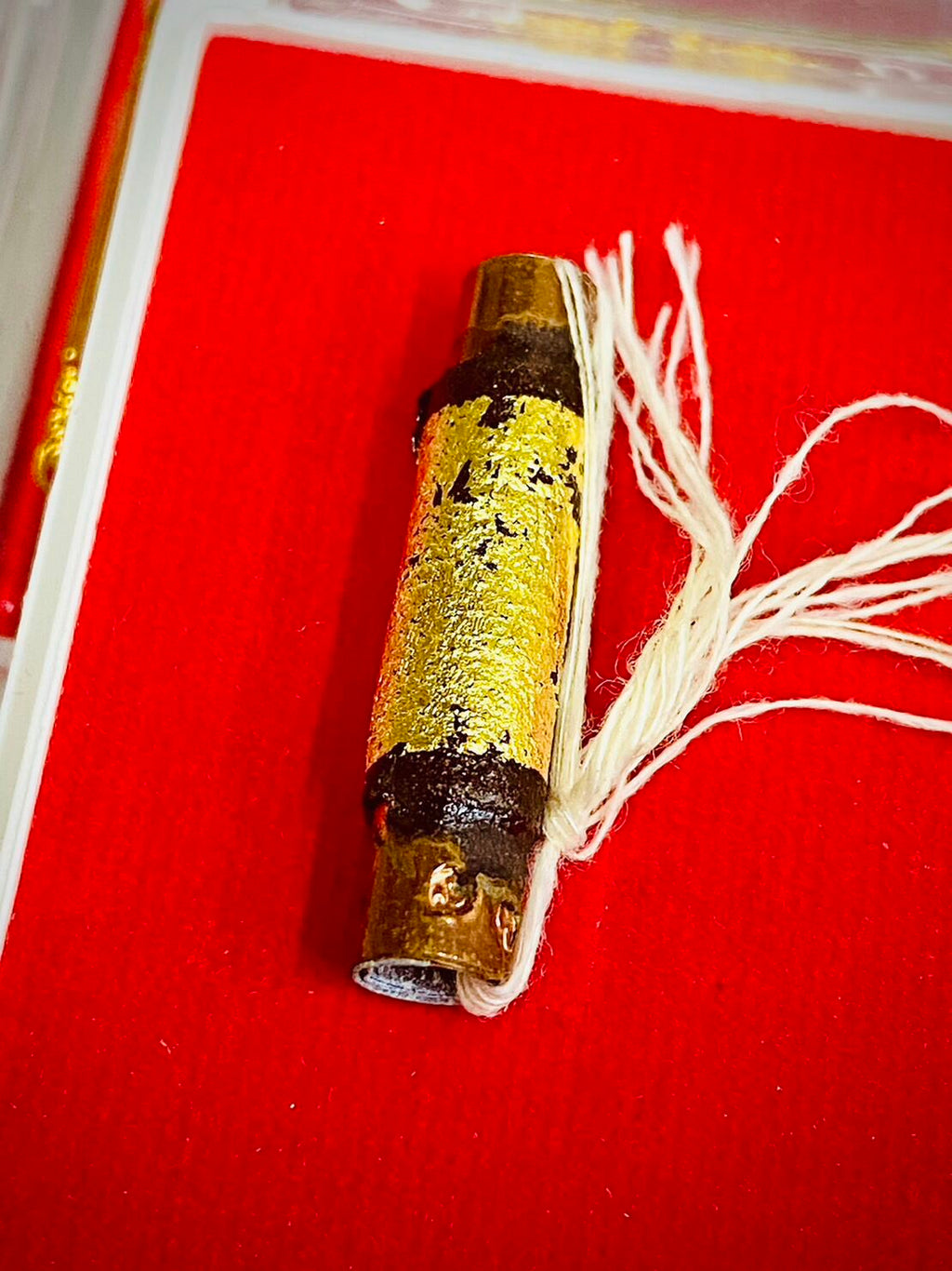 💘 Experience Unmatched Charm with Takrud Mia Mak First Edition by Luang Pu In!