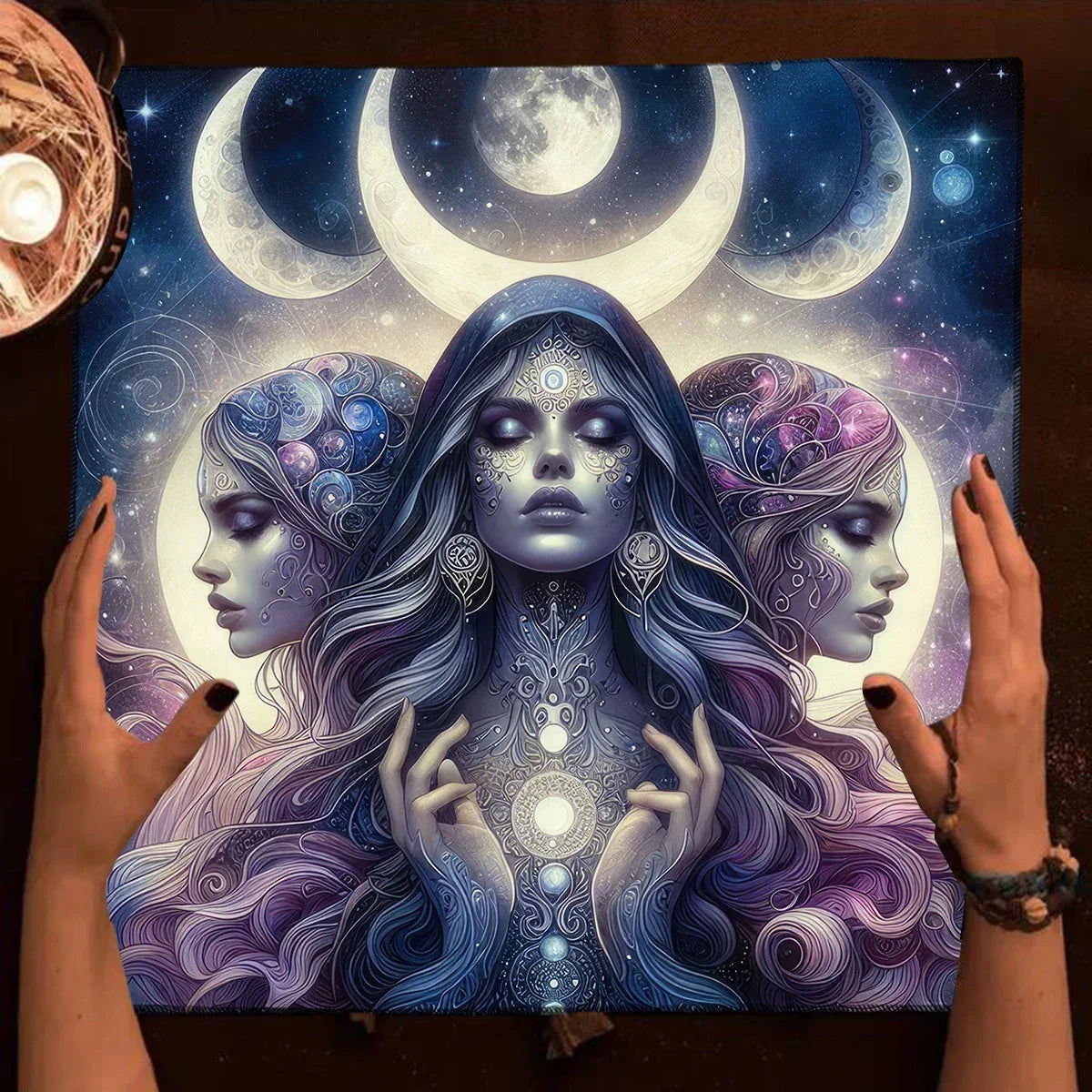 🃏 Purple Crystal Moon Tarot Tablecloth – Witch Altar Cloth with Starry Sky Design for Witchcraft, Astrology & Oracle Card Divination