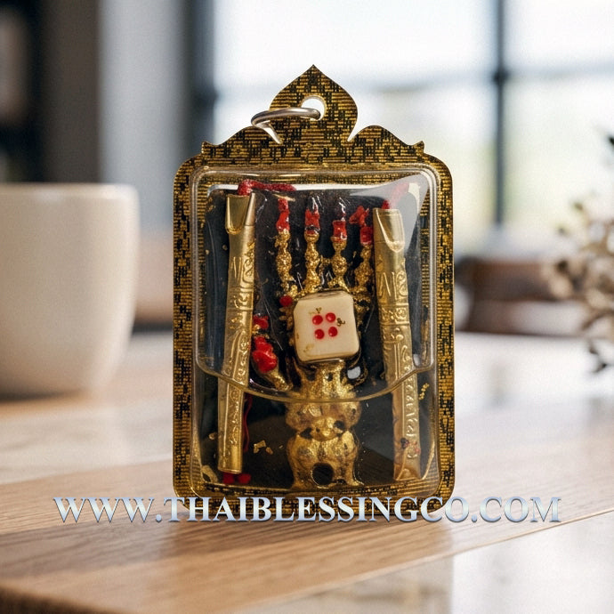 ✨ Imperial Gilded Palm of Infinite Abundance "Fa-Meu Rap Sap": Sacred Wealth-Catching Talisman for Financial Dominance and Commercial Victory by Luang Phor Mian, Wat Janeang