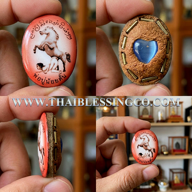 ✨ Sovereign Aphrodite Charger: Authentic Thai Locket Ma Sep Nang Sacred Lanna Talisman by Pho Pu Khru Noi Tan Chiang Mai for Extreme Seduction, Irresistible Charisma & Soulmate Attraction (2555 BE Edition) ✨