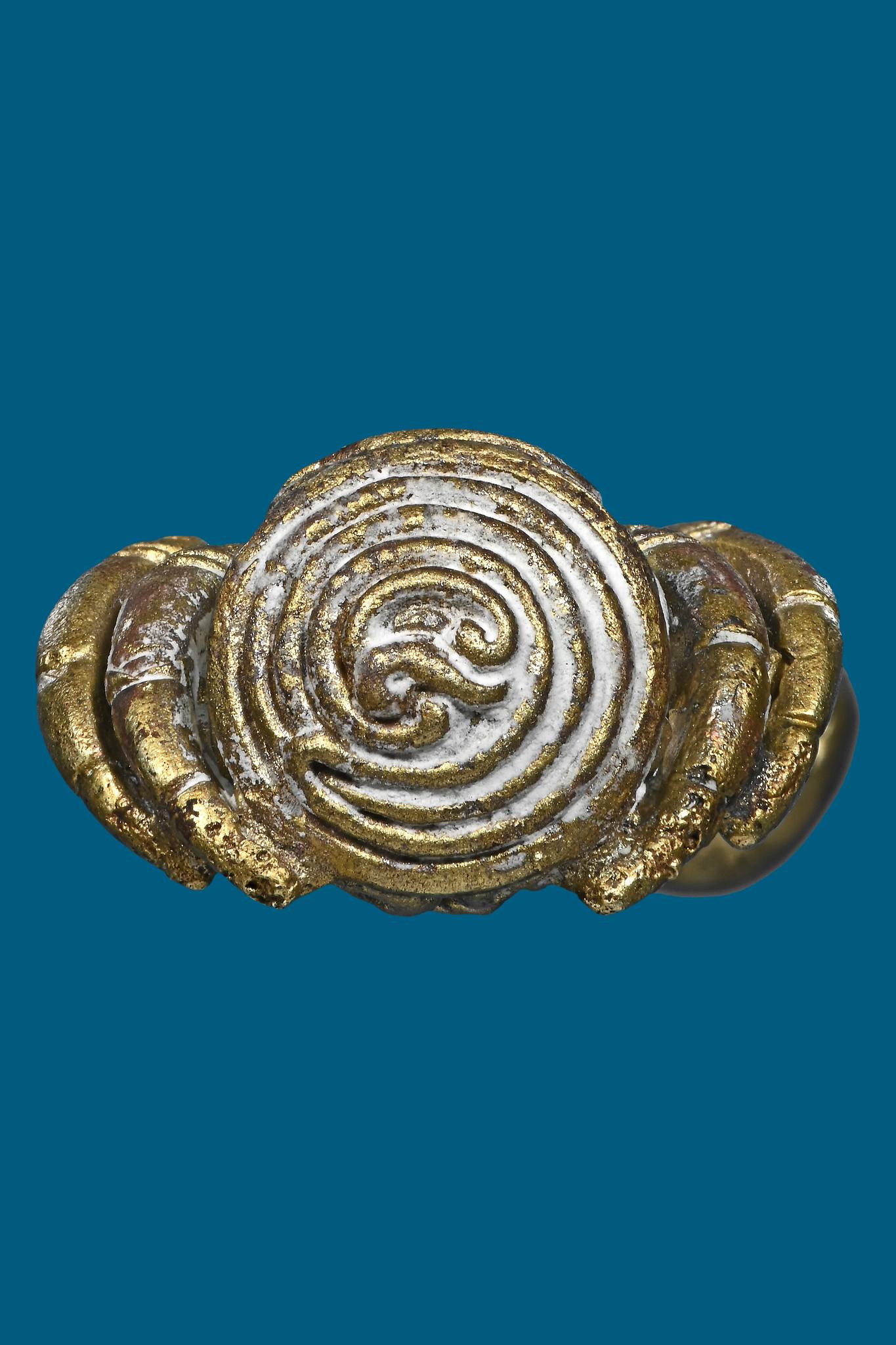 🪬Spider of Narai Eight-Armed Wealth – Golden “Treasure Web” Talisman (Thong Ma Lor Alloy) by Tu Chao Pu Wha Lhing Wirathayo