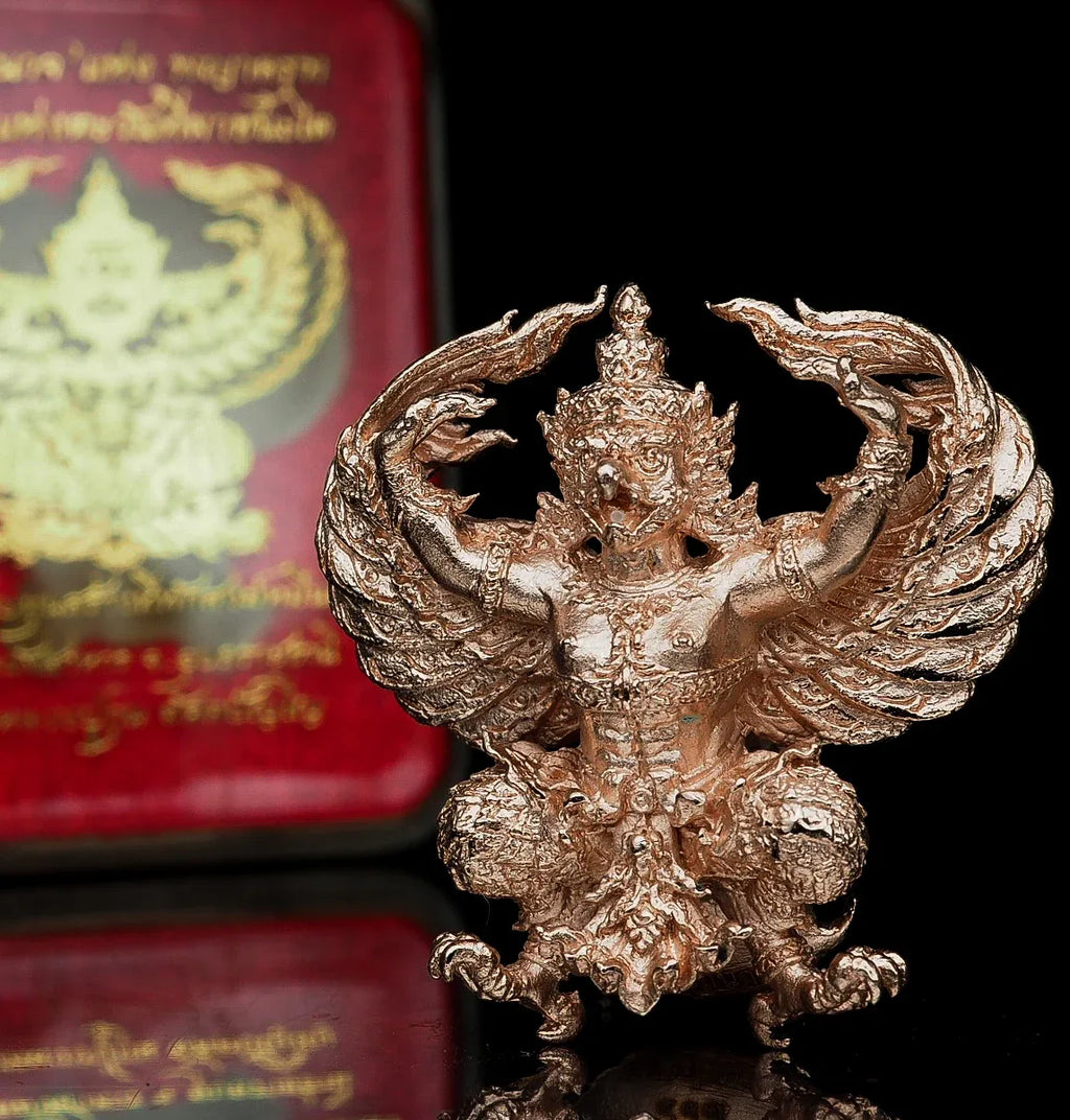 🦅 Supreme Dawn Garuda of Great Power – “Maha Authority & Wealth Guardian” Amulet by Luang Pu Kun Akkapanyo (Pha Chanadai, Ubon Ratchathani, 2017)
