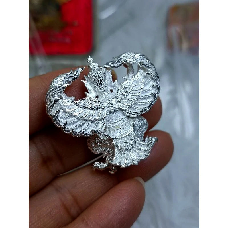 🦅 Supreme Dawn Garuda of Great Power – “Maha Authority & Wealth Guardian” Amulet by Luang Pu Kun Akkapanyo (Pha Chanadai, Ubon Ratchathani, 2017)