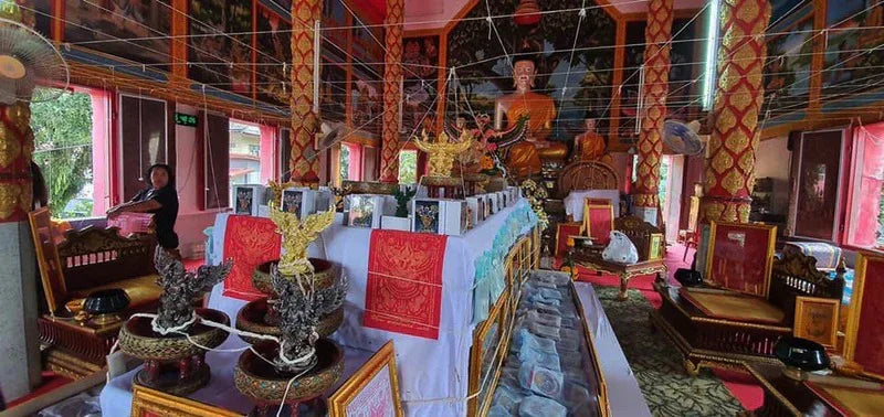 🦅 Supreme Mangrai Garuda of Infinite Wealth – Phaya Krut “Mangrai Science” Ananta Sapsrichai Wealth & Protection Amulet (Large Size, Kruba Wirut, Wat San Ma Mao)
