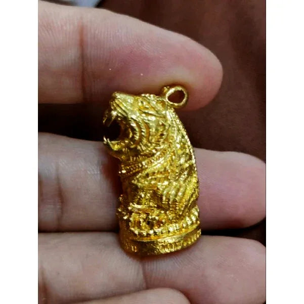 🐯 “Supreme Tiger of Power” – Luang Pho Pern Wat Bang Phra 2017 Tiger Amulet for Strength, Protection & Fearless Success