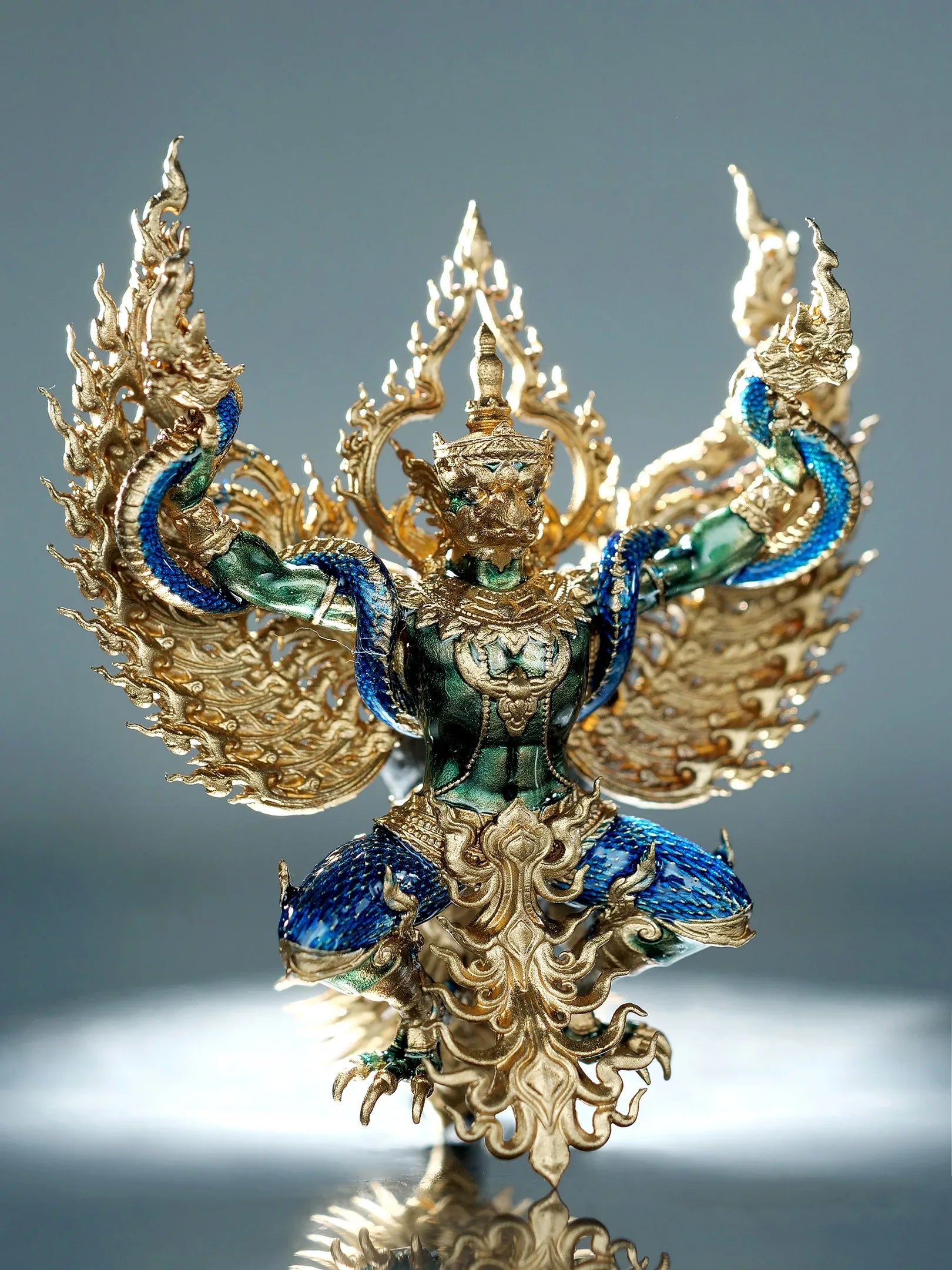 ✨ Supreme Phaya Subwannaphat Garuda – 100‑Year Fortune, Rank & Prestige Power Amulet by Luang Pho Phat (First Buddhist‑Art Garuda Edition, Wat Huai Duan)