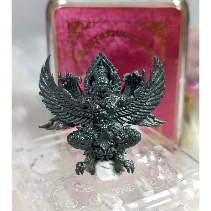 🦅 Supreme “Rich Authority Garuda” – Phaya Suban Paksee Wealth & Power Amulet by Luang Pu Chatch, Wat Ban Poon (3.5 x 3.5 cm)