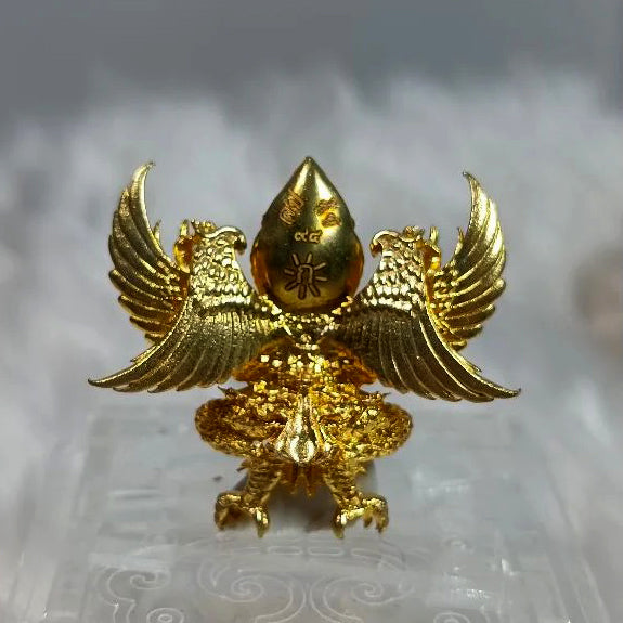 🦅 Supreme “Rich Authority Garuda” – Phaya Suban Paksee Wealth & Power Amulet by Luang Pu Chatch, Wat Ban Poon (3.5 x 3.5 cm)