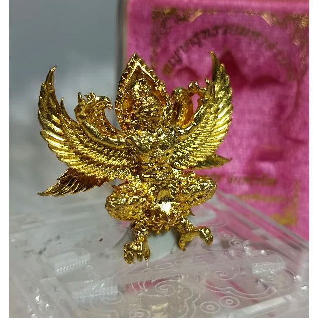 🦅 Supreme “Rich Authority Garuda” – Phaya Suban Paksee Wealth & Power Amulet by Luang Pu Chatch, Wat Ban Poon (3.5 x 3.5 cm)