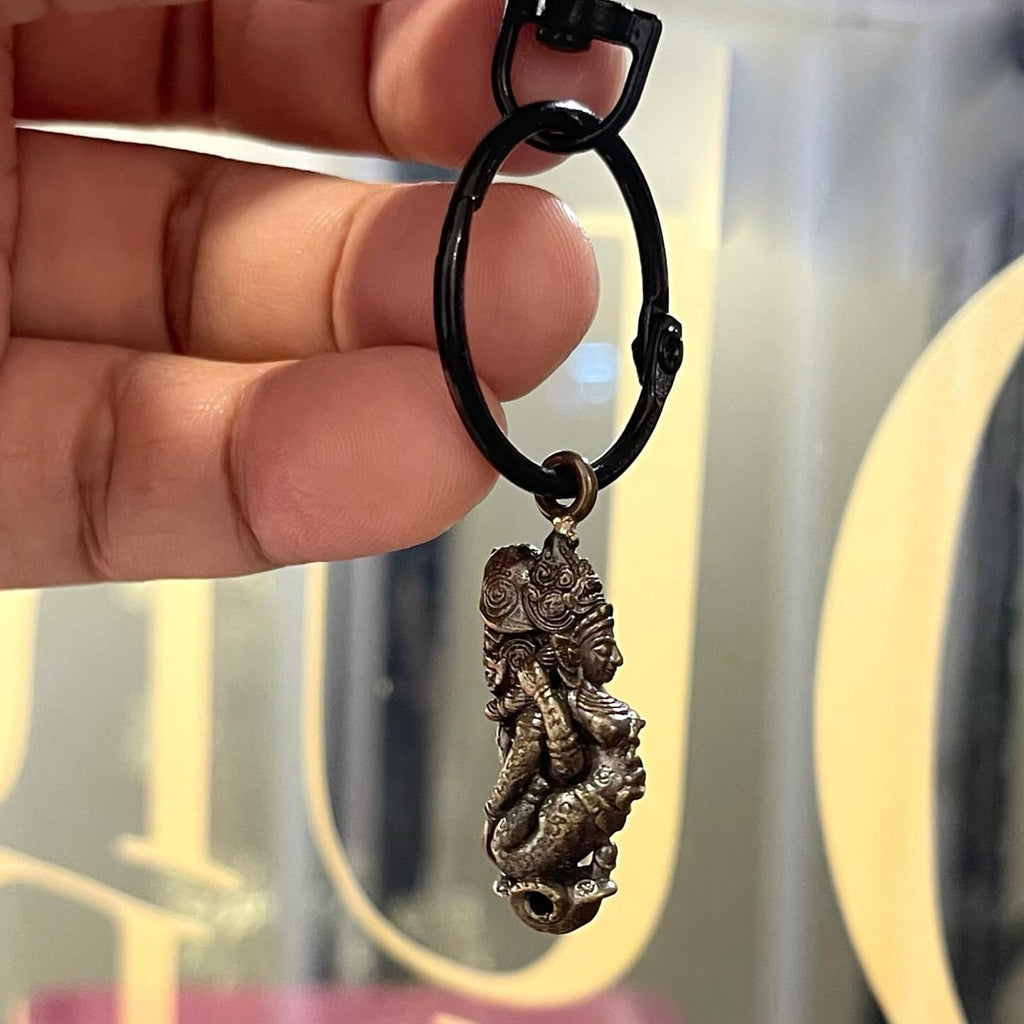 💎 THE ETERNAL EMBRACE: "Nang Kleun Gai" Sovereign Attraction Talisman — The Unbreakable Bond of Charisma & Abundance