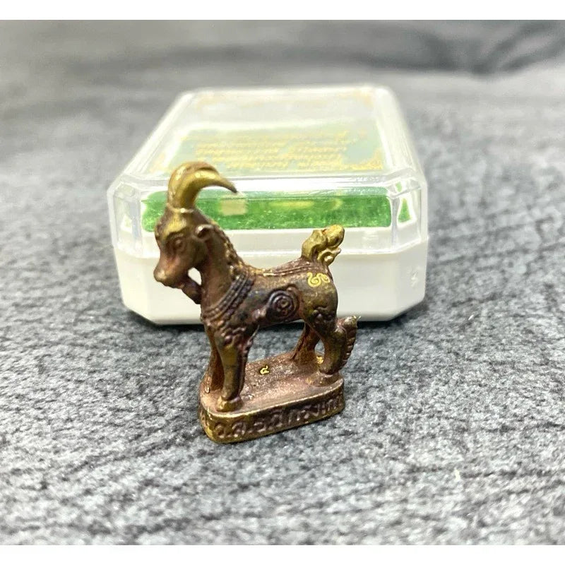 🐐 THE GOLDEN GUARDIAN: PHAE MAHA MONGKOL ✨ The Divine Guardian: Luang Phor Rak "Auspicious Goat" – The Sacred Shield of Protection & Magnet for Leadership and Love