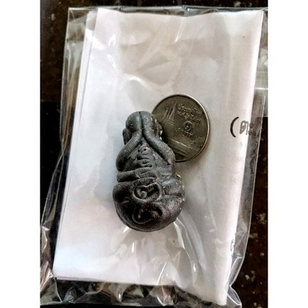 💎 THE MASTER’S EMBRACE: Phra Pidta "Punneng" — Hand-Molded Itthije Powder of Luang Phor Kaew (Wat Kheruawan) 2015