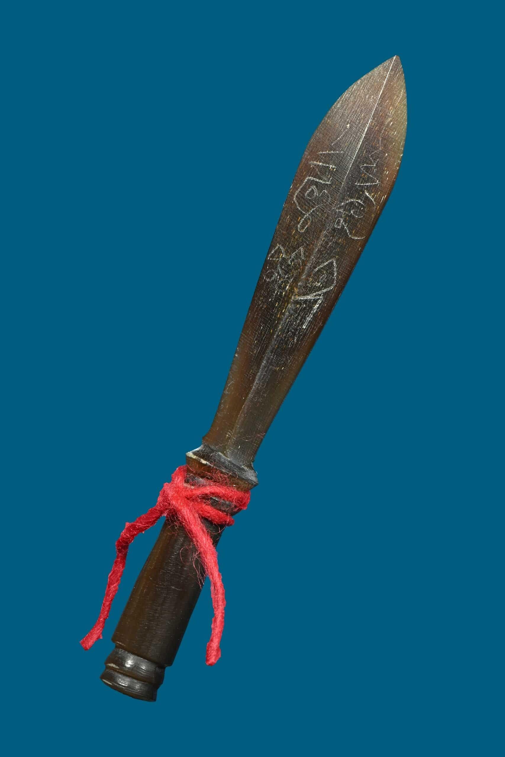 🗡️ THE SUPREME WEAPON OF THE GODS 🗡️✨ The Sovereign Shield: Hand-Carved White Buffalo Horn Sacred Scepter (Phra Khan) by Luang Pu Maen
