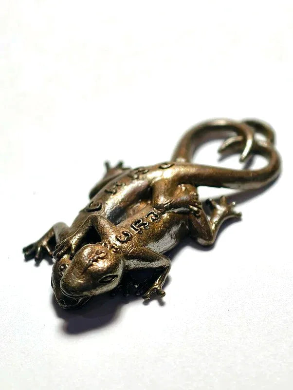 🦎 TWIN GECKO: 1,000 MILLIONAIRE EDITION 💰 The Power of Multiplication: Magnetize Extreme Wealth and Social Fascination with the Twin-Gecko Sovereign
