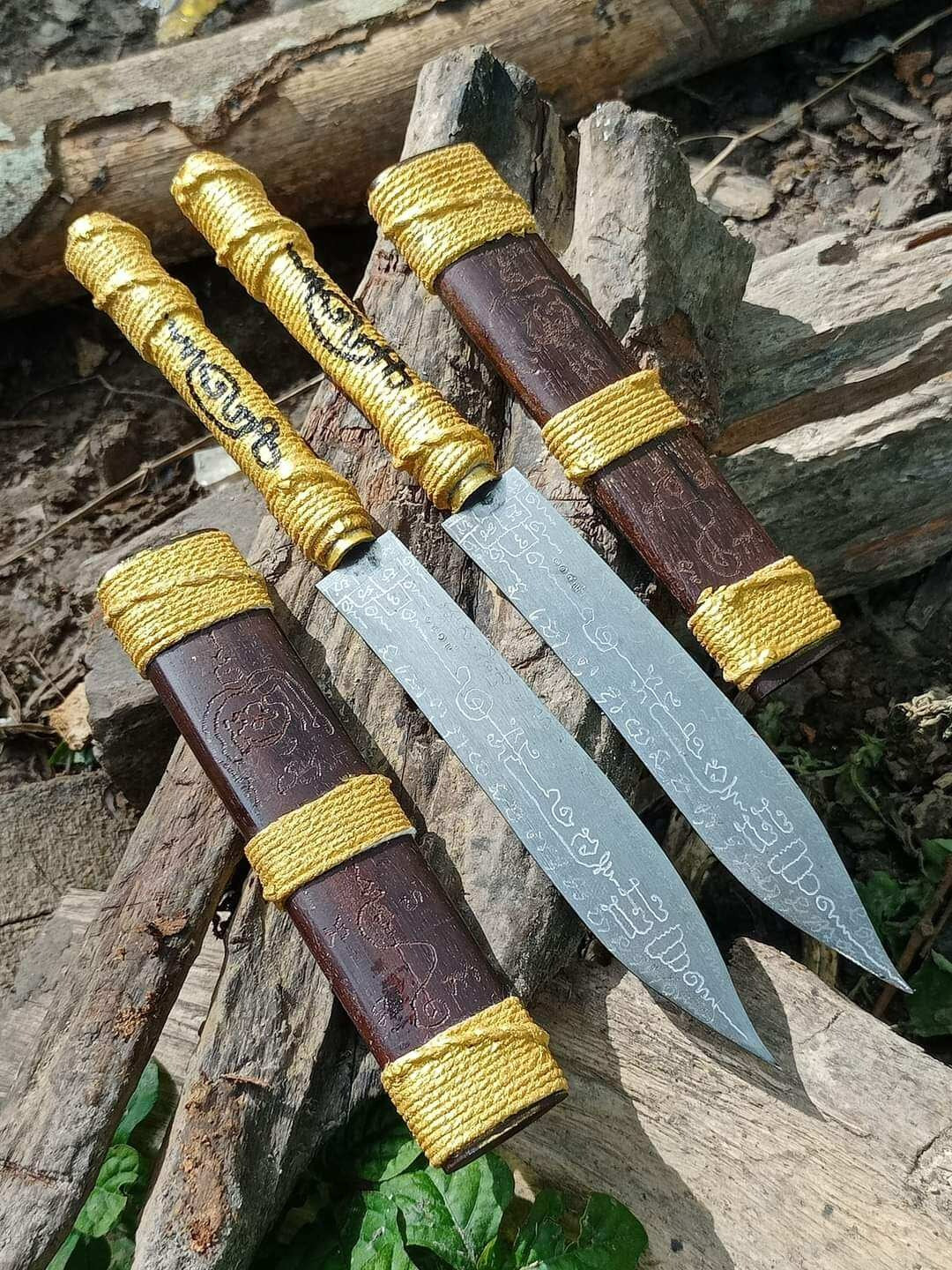 🗡️ Takrud Exorcist Spirit Knife 9" – Anti-Black Magic, Curse Cutting & Home Protection by Luang Pu Kaew, Wat Kaeng Din So