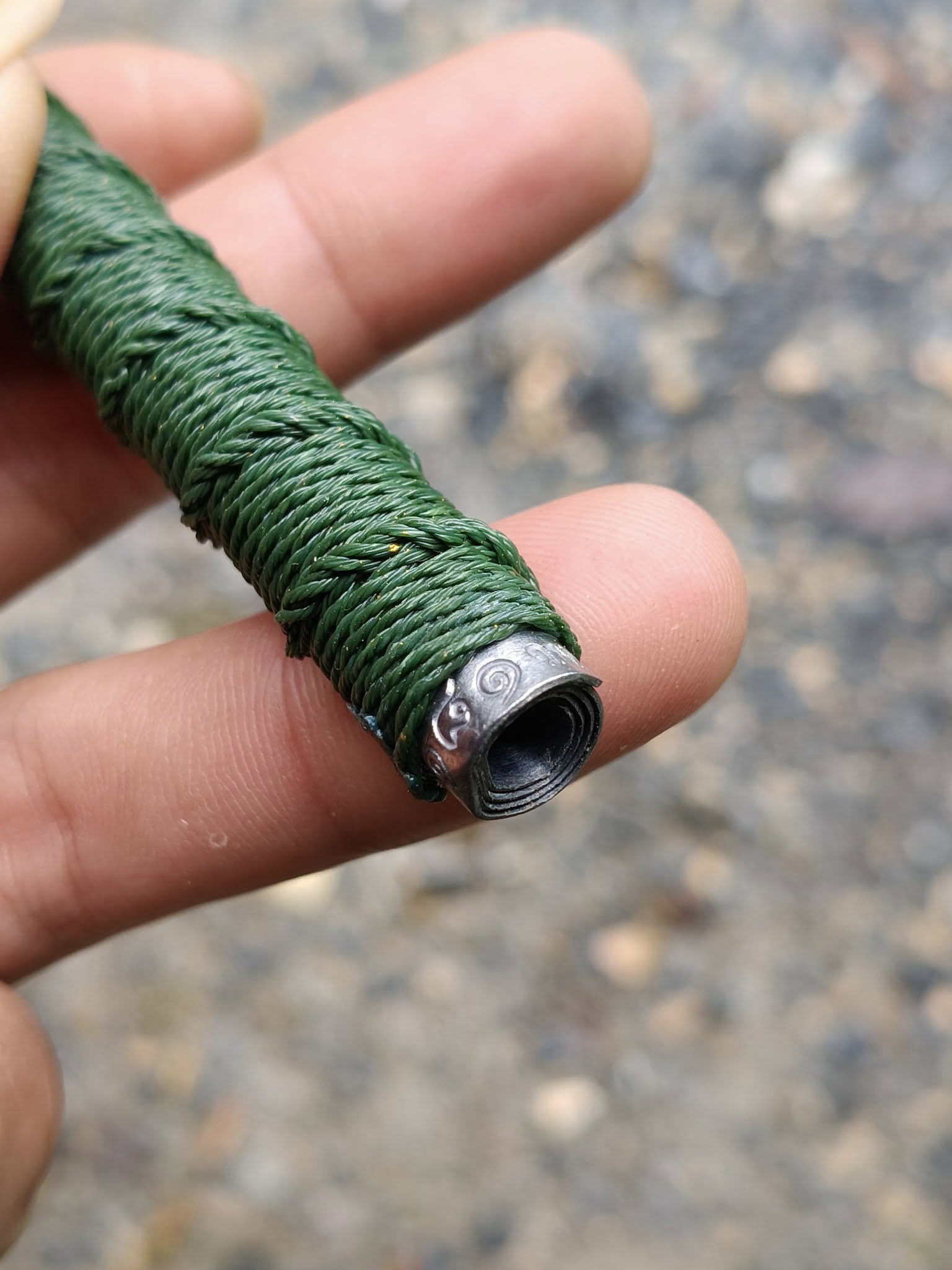 🛡️ Takrud Tri Nisinghe (4 Inch) – Ultimate Protection & Metta Amulet by Luang Phor Plueang (Khao Or Lineage)