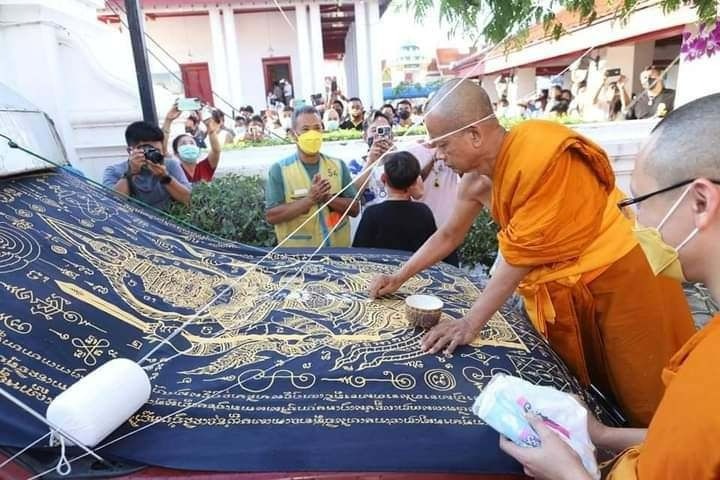 🪬Thao Wessuwan Magic Talisman Cloth – Large 60 × 100 in Guarding Banner by Chao Khun Moo Khiao Kaew & Luang Pho It, Wat Chulamani