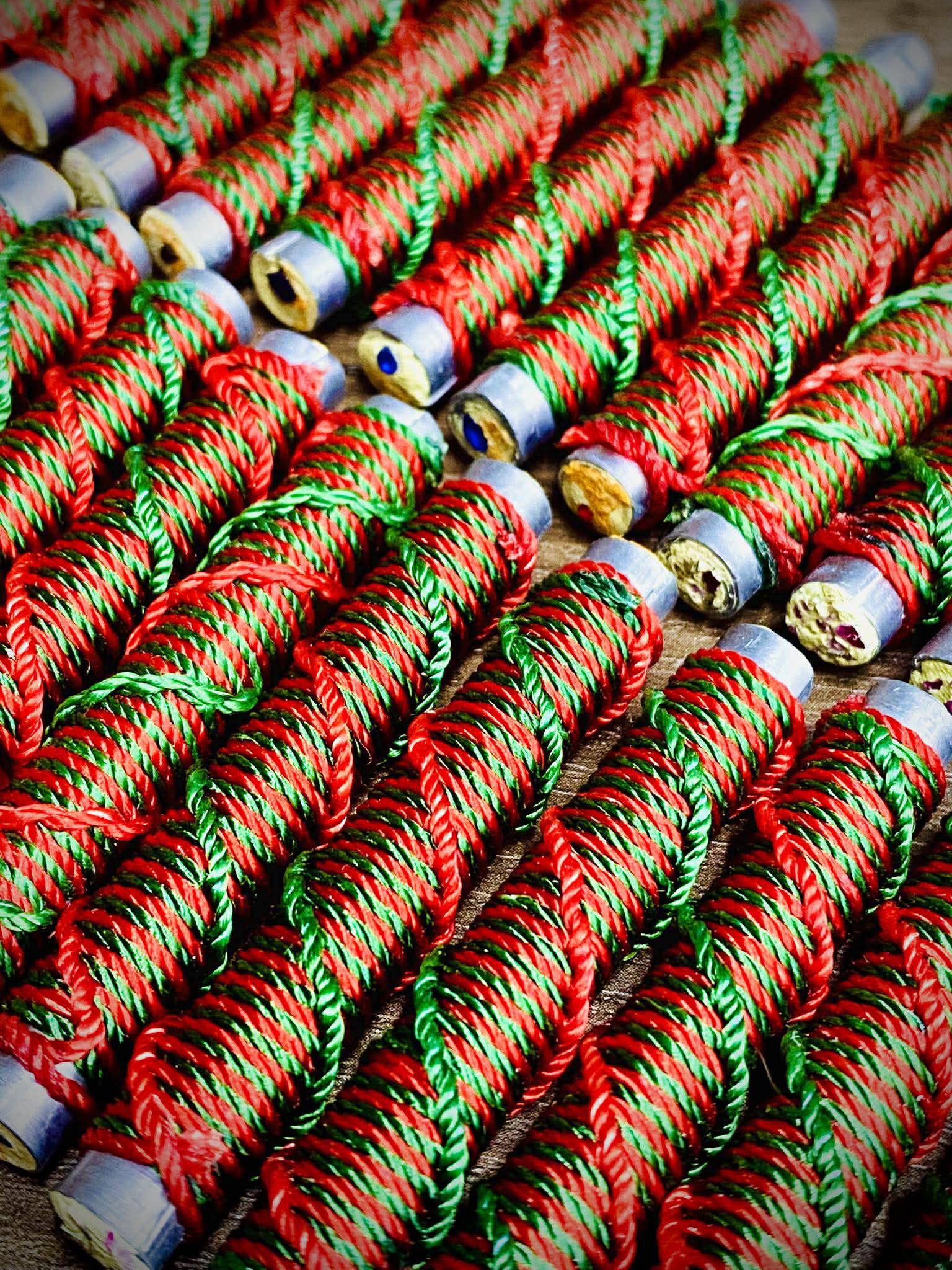 🌀 The Absolute Infatuation Masterpiece: 2.5-Inch "Takrut Mon Maha Long" by Luang Phor Mian – The Ancient Khmer Secret to Total Magnetic Command