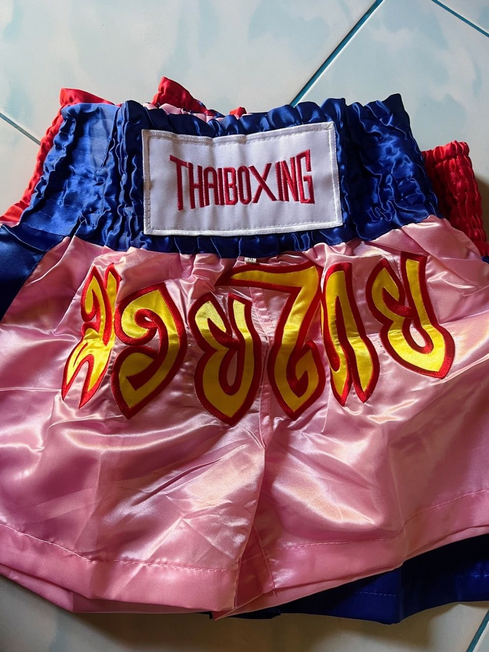 🥊The Apex Striker: Premium Side-Striped Muay Thai Shorts – Authentic Kanok Embroidered Satin Trunks, Quick-Dry Double-Layered Export Grade for Adults and Kids