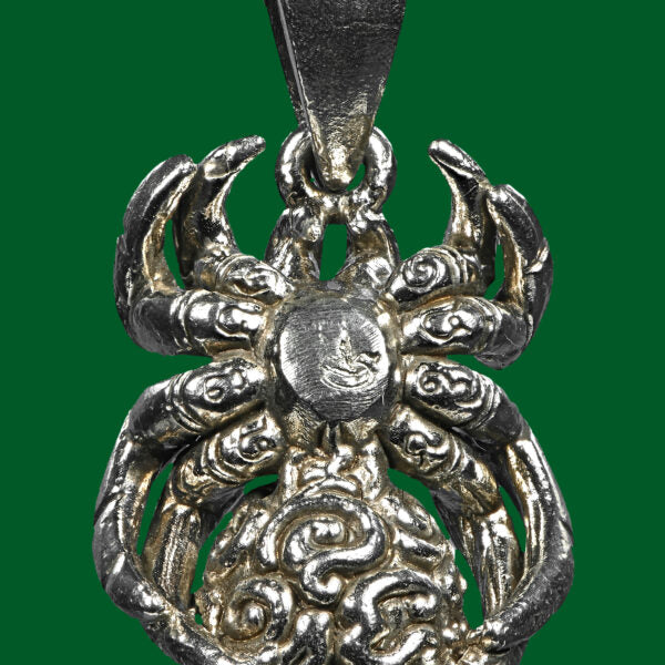 🕷️ The Celestial Weaver: Narayana 8-Armed Wealth Spider – Rare "Satang Kru" Silver Edition by Tu Chao Pu Wa Ling (2025)