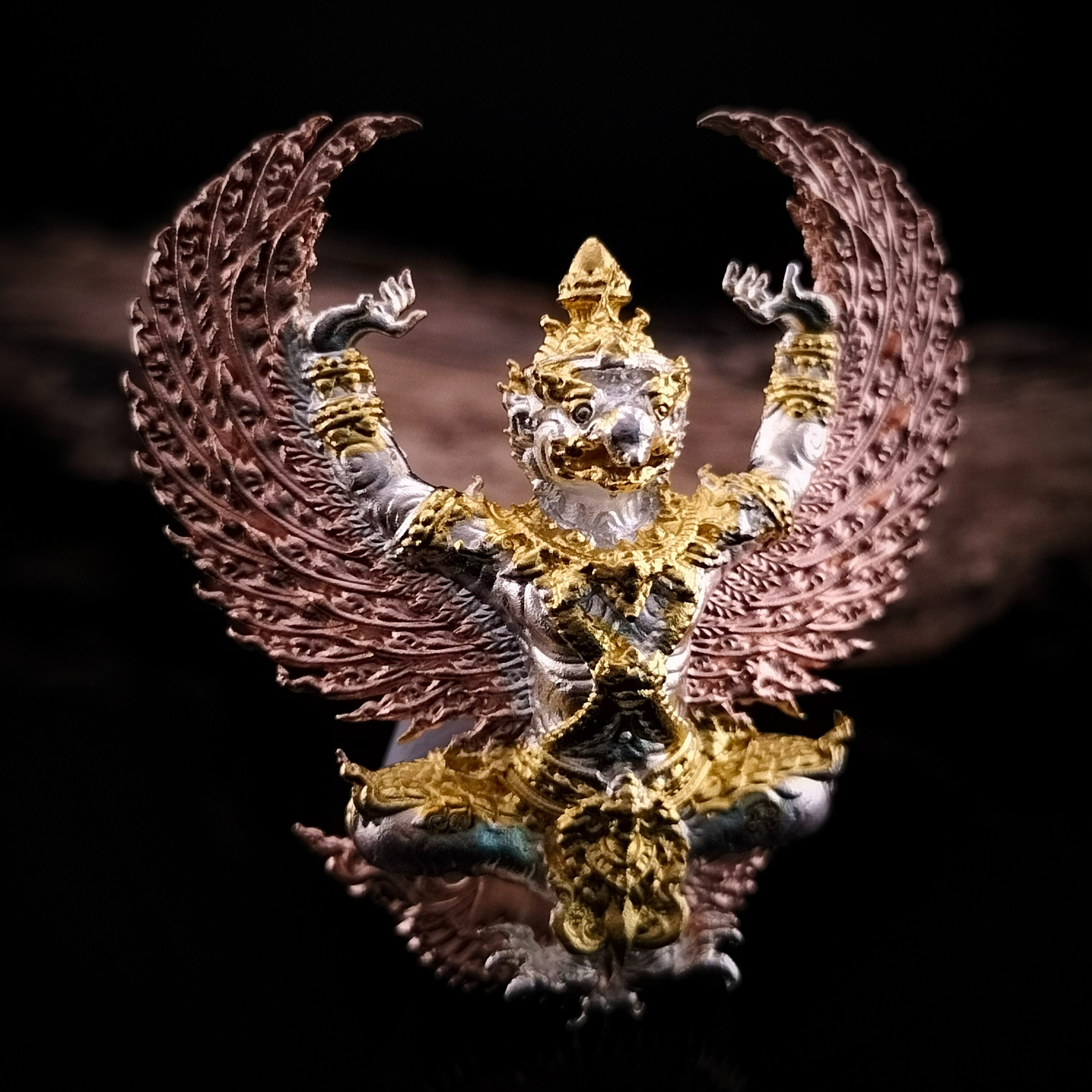 ✨ The Commander of Infinite Wealth: "Phaya Krut Thotsayan" Royal Garuda – Ruay Leua Lon Edition (Overflowing Prosperity) by Luang Pu Udom Sub (Ajarn Joy)