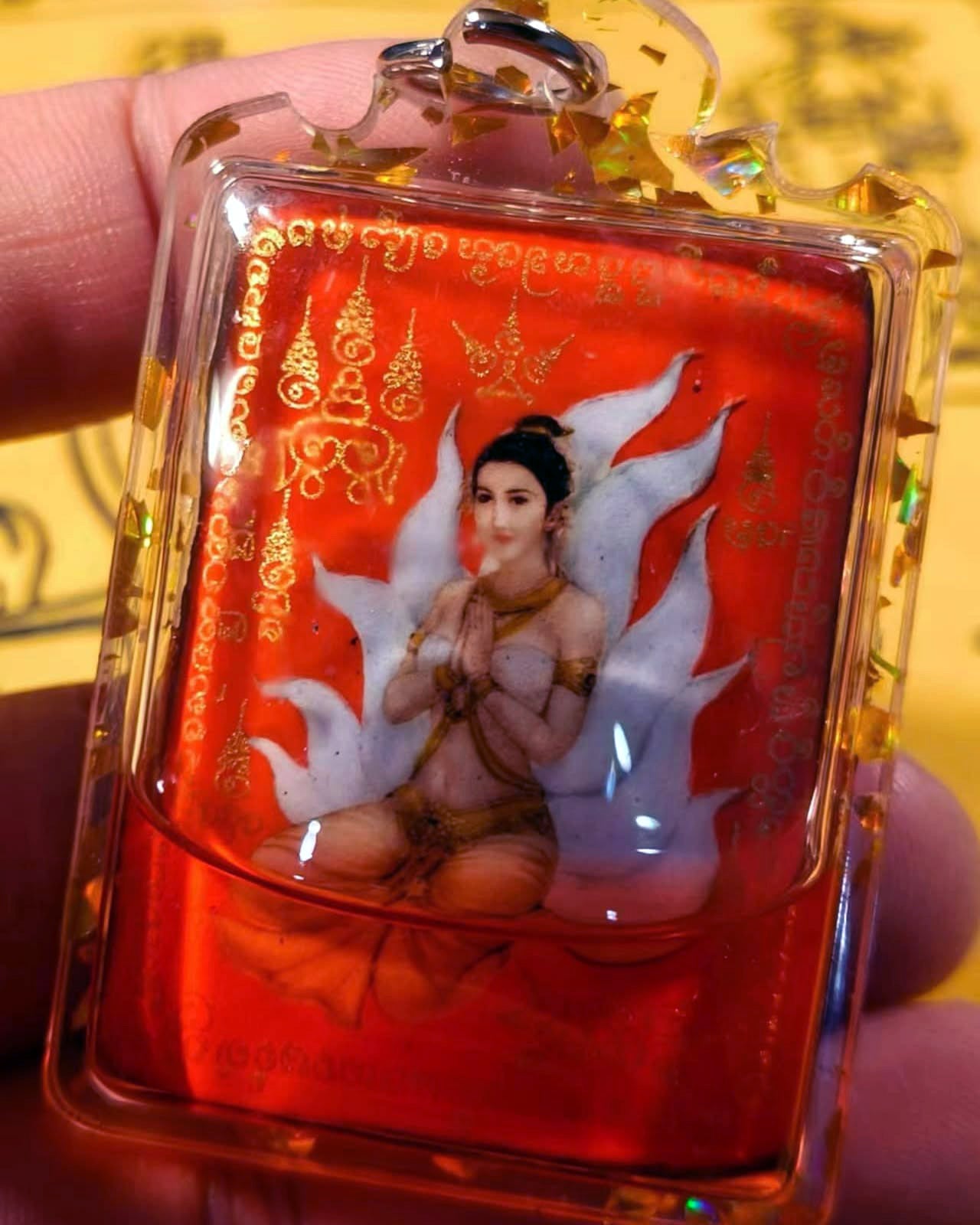 ✨ The Crimson Empress Nine-Tailed Fox Locket: Authentic Arjan Nan Kong "Lanna Sorcery" Edition for Supreme Seduction Aura, Instant Wealth Attraction, and Divine Social Influence