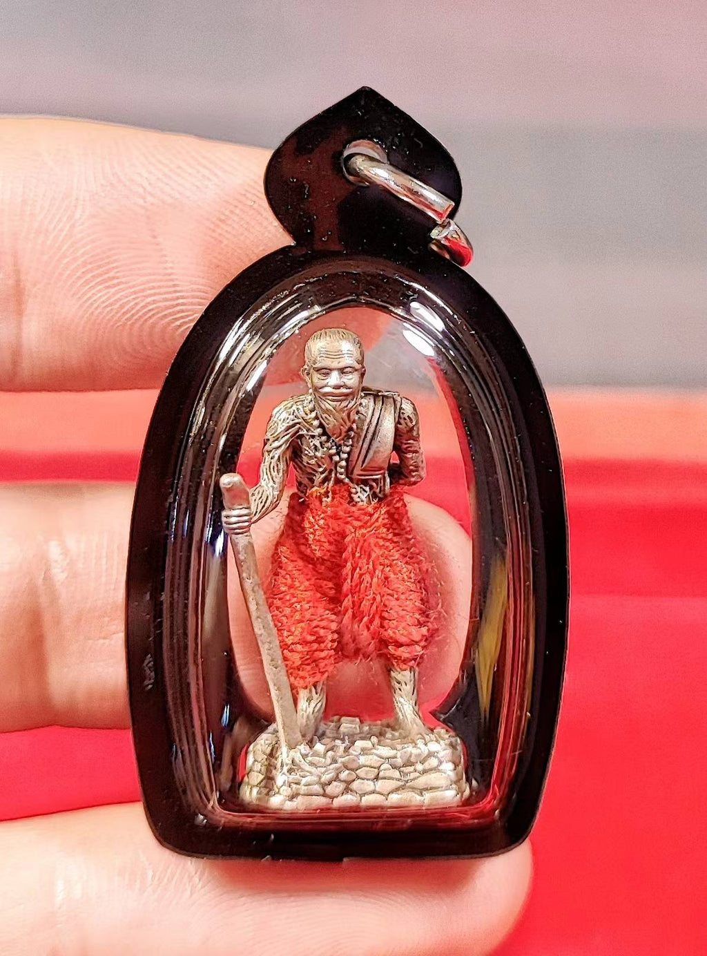 ✨ The Immortal Guardian Luang Pu Thuat Thong: Sacred Silver-Satin Ngern Yuang Edition B.E. 2567 by Phra Ajarn Rarasiri, Wat Phu Khao Thong (Miracle Size 1.5 x 3.0 cm)