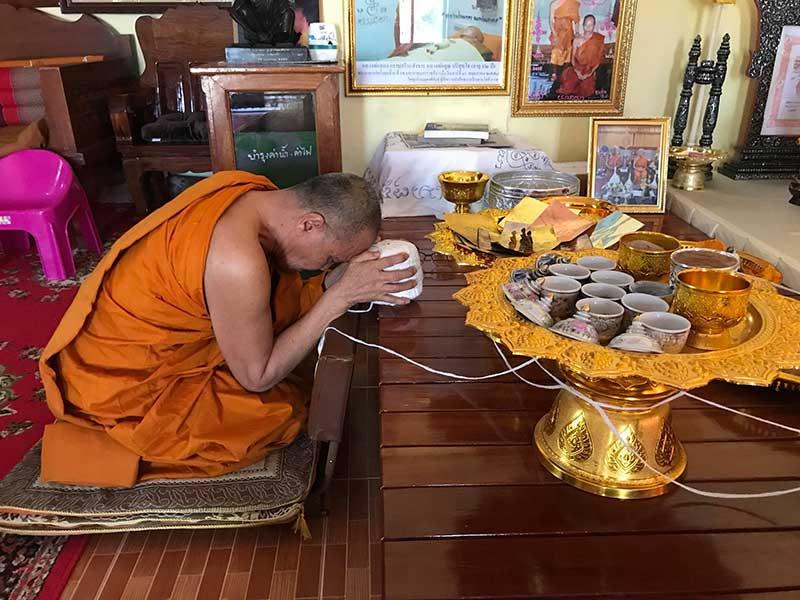 🐵 The Karma Reflector: Hanuman "Mon Phra Kan" (Death-Stopping Spell) - LP Thong, Wat Ban Rai (With Old LP Koon Powder)