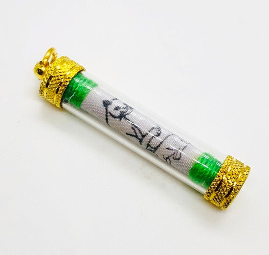 🔱 The Necromantic Grimoire Scrolls: Dual Engines of Lethal Charm & Capital Inflow – Kruba Tao (Wat Thung Setthi) 2566 – The Ultimate 5.0cm Lanna Corpse-Cloth Talismans for Absolute Mind Control & Infinite Patronage!