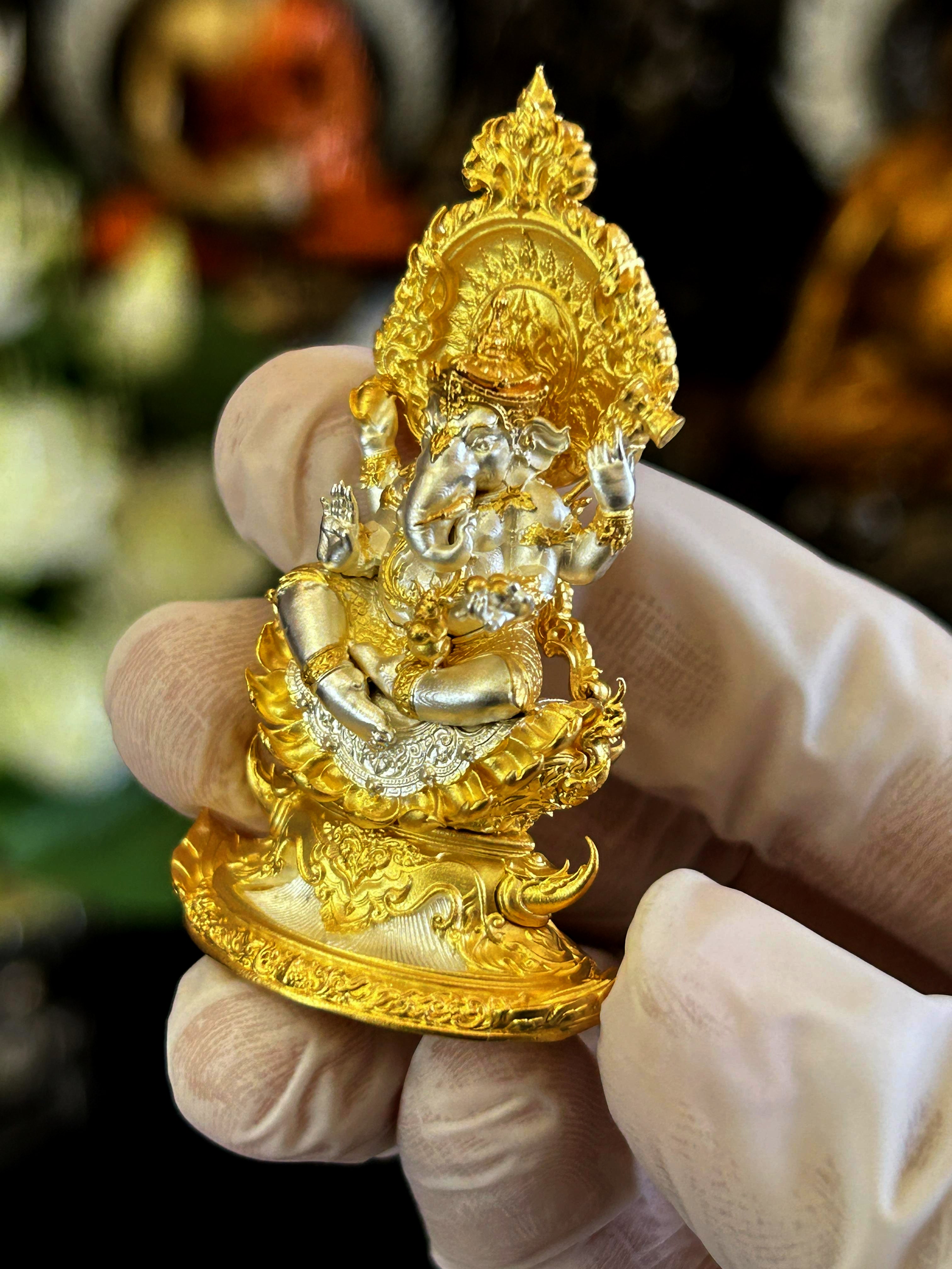 ✨ The Sovereign Harmonizer: Ganesha "Suk Samrit Nirun" Masterpiece – Two-Tone Gold & Silver Bronze for Eternal Prosperity, Wisdom & Ultimate Success