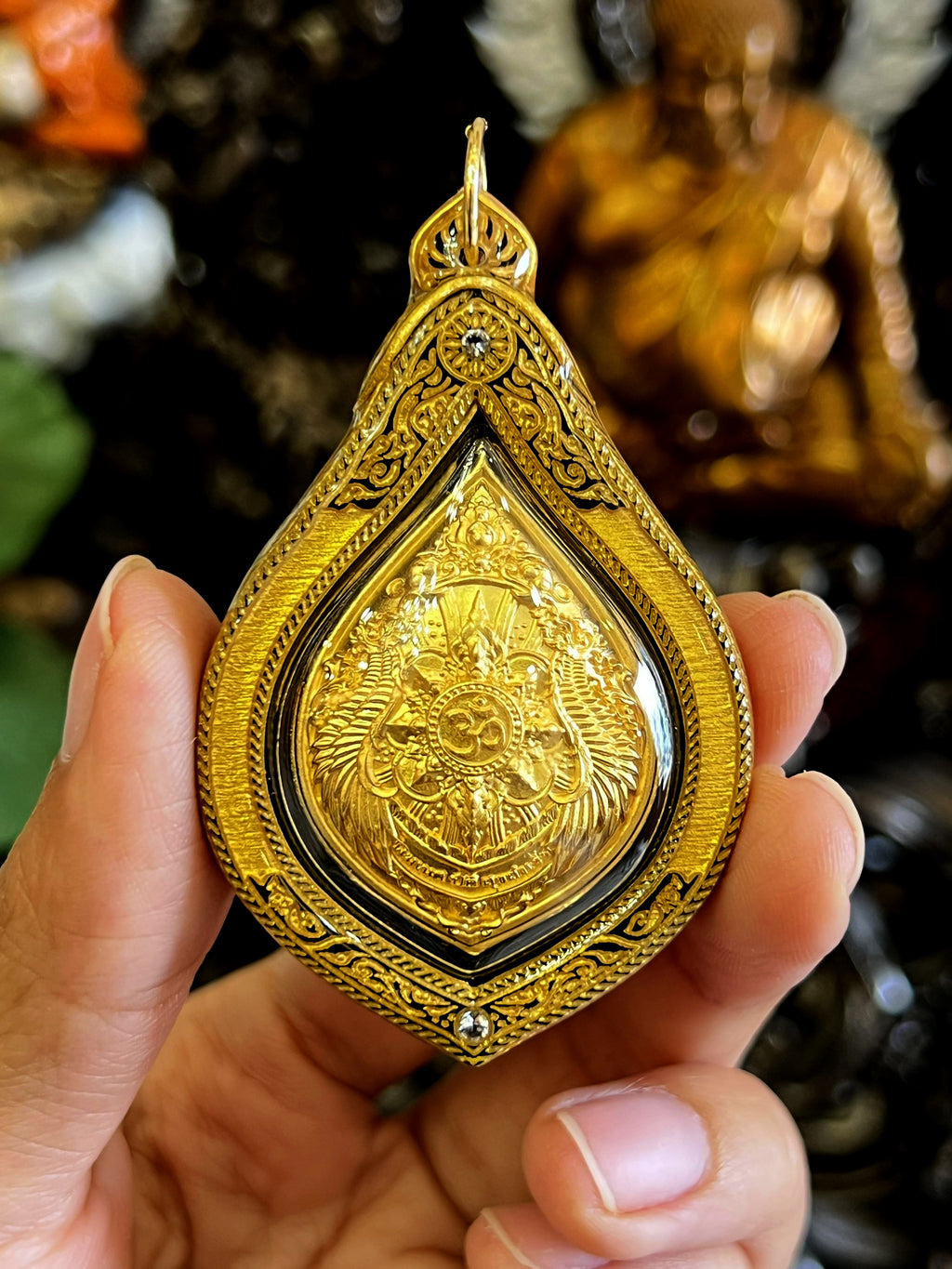 ✨ The Trinity of Triumph: Ganesha "Suk Samrit Nirun" Masterpiece – Tri-Color Gold, Silver & Pink Gold Bronze for Total Life Abundance, Infinite Success & Divine Protection
