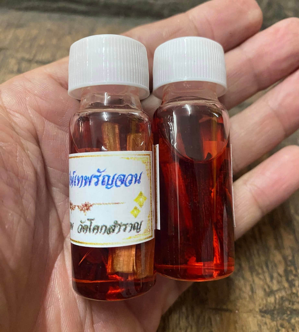 Theparanjawan Divine Attraction Oil - Luang Ta Ruam Blessed Essence from Wat Khok Samran | 神圣魅力油 - 天神之魅 | 鲁昂塔鲁安加持 - 泰国真庙出品