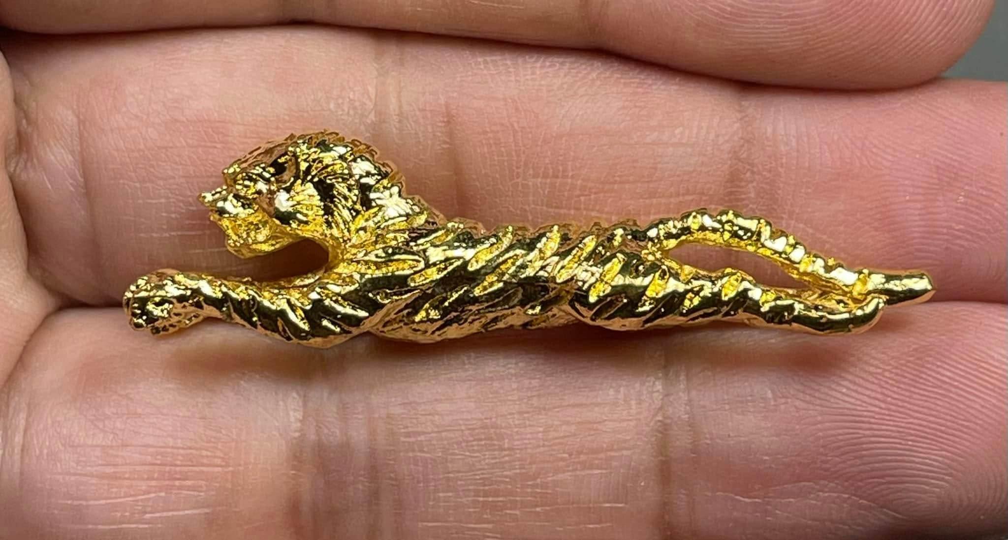 Tiger Puen Tak Amulet - Gun-Bullet Defying Sacred Amulet of Power and Protection by Luang Por Liab, Wat Na Wong Magical metal gold plated