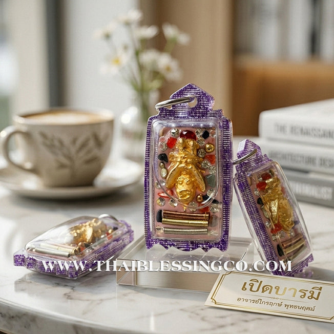 🔱 Tor Sap Maha Mon – The Great Wealth-Multiplying Wasp – Ajarn Kraidet (2560) – The Sovereign Engine for Relentless Wealth Generation and Magnetic Social Dominance!