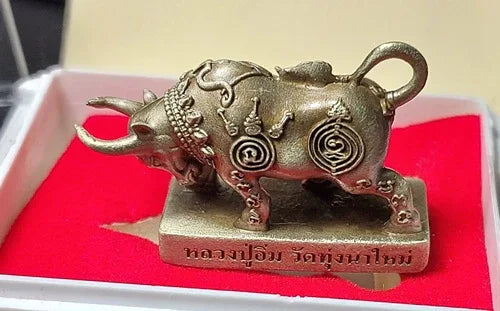 🌟 Unlock Ultimate Wealth, Luck & Success with Wua Thanu "Ku Hai Ruay" Prosperity Bull Amulet