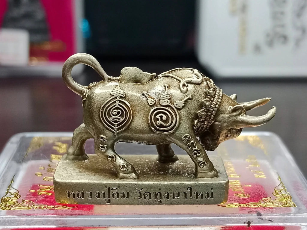 🌟 Unlock Ultimate Wealth, Luck & Success with Wua Thanu "Ku Hai Ruay" Prosperity Bull Amulet