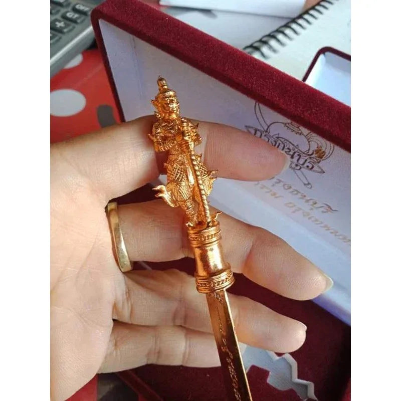 ⚔️ VESSUVANA RITUAL KNIFE: THE BILLIONAIRE SHIELD 👑 Legendary Protection, Imperial Wealth: Command Your Destiny with the Bicentennial Sentinel of Wat Arun