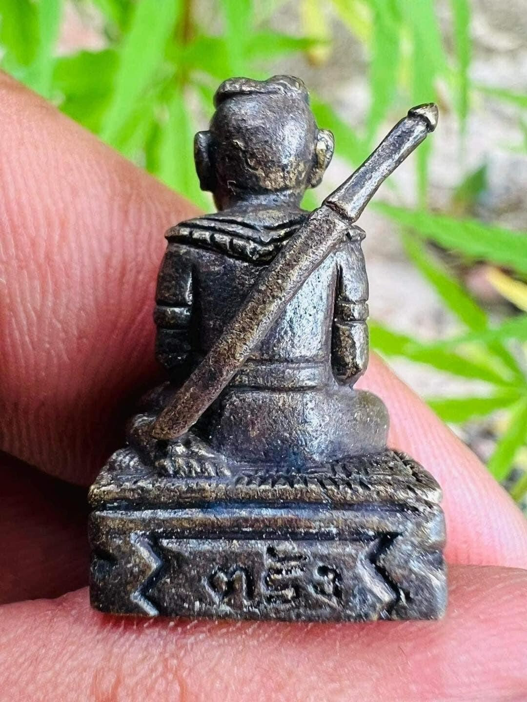 ⚔️ “Warrior Heart Khun Paen” – First Edition Metal Statue by Ajarn Nen Doi (Trang, Thailand) for Charisma, Confidence & Spiritual Protection