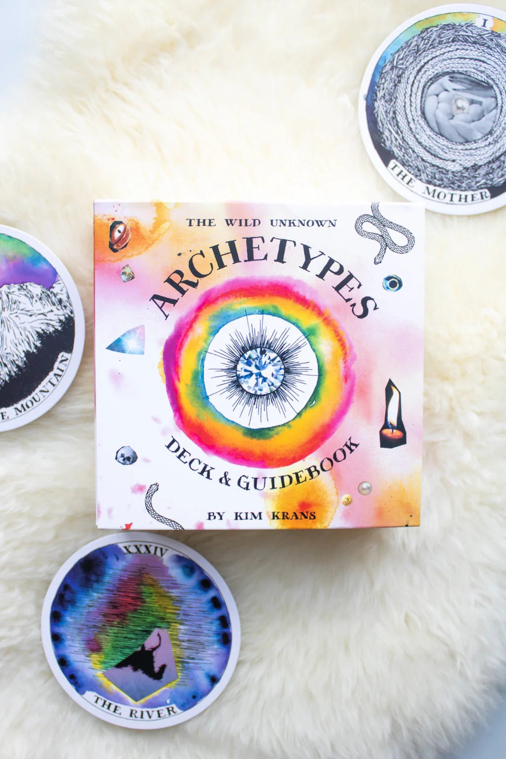 🌌 Wild Unknown Archetypes Oracle Deck – 78 Round Cards | Four Suits: The Selves, The Places, The Tools, The Initiations | Emotional & Mythic Symbols | 224-Page Hand-Lettered Guidebook | Meditation, Divination & Storytelling Deck