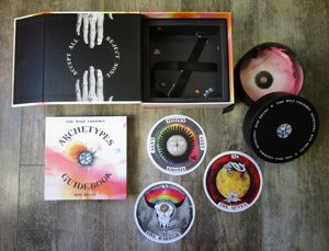 🌌 Wild Unknown Archetypes Oracle Deck – 78 Round Cards | Four Suits: The Selves, The Places, The Tools, The Initiations | Emotional & Mythic Symbols | 224-Page Hand-Lettered Guidebook | Meditation, Divination & Storytelling Deck