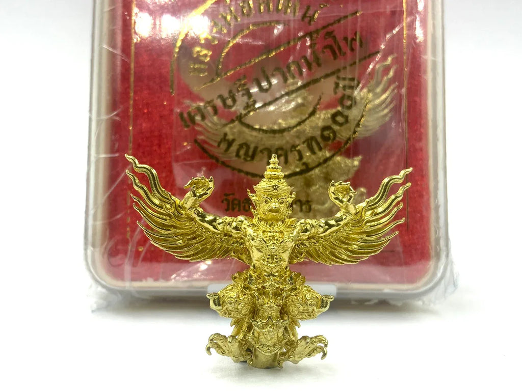 🦅 Phaya Garuda "100 Years Millionaire" Amulet: Small Mold (2.5cm) – Luang Phor Phat (Wat Huay Duan) – Double Consecrated for Wealth & Power