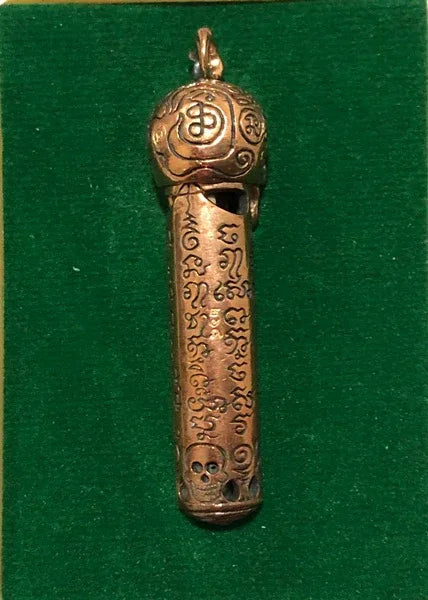 💀 Golden Skull Takrut "Sap Mang Kang" (1st Edition, 2013): Wealth & Protection Amulet – Phra Ajarn Lek, Wat Tham Khao Noi – Gambling Luck & Ghost Whisperer