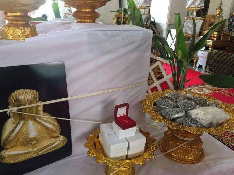 Thai Phra Phidta Blessing Amulet for Protection and Good Fortune - Chao Sua Khot Kim Luang Phor Thong