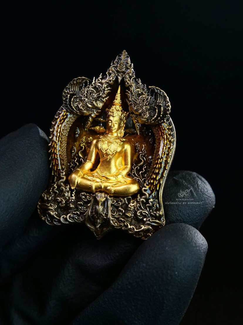 Phra Sri Ariyamettaya Amulet for Wealth Protection and Good Fortune