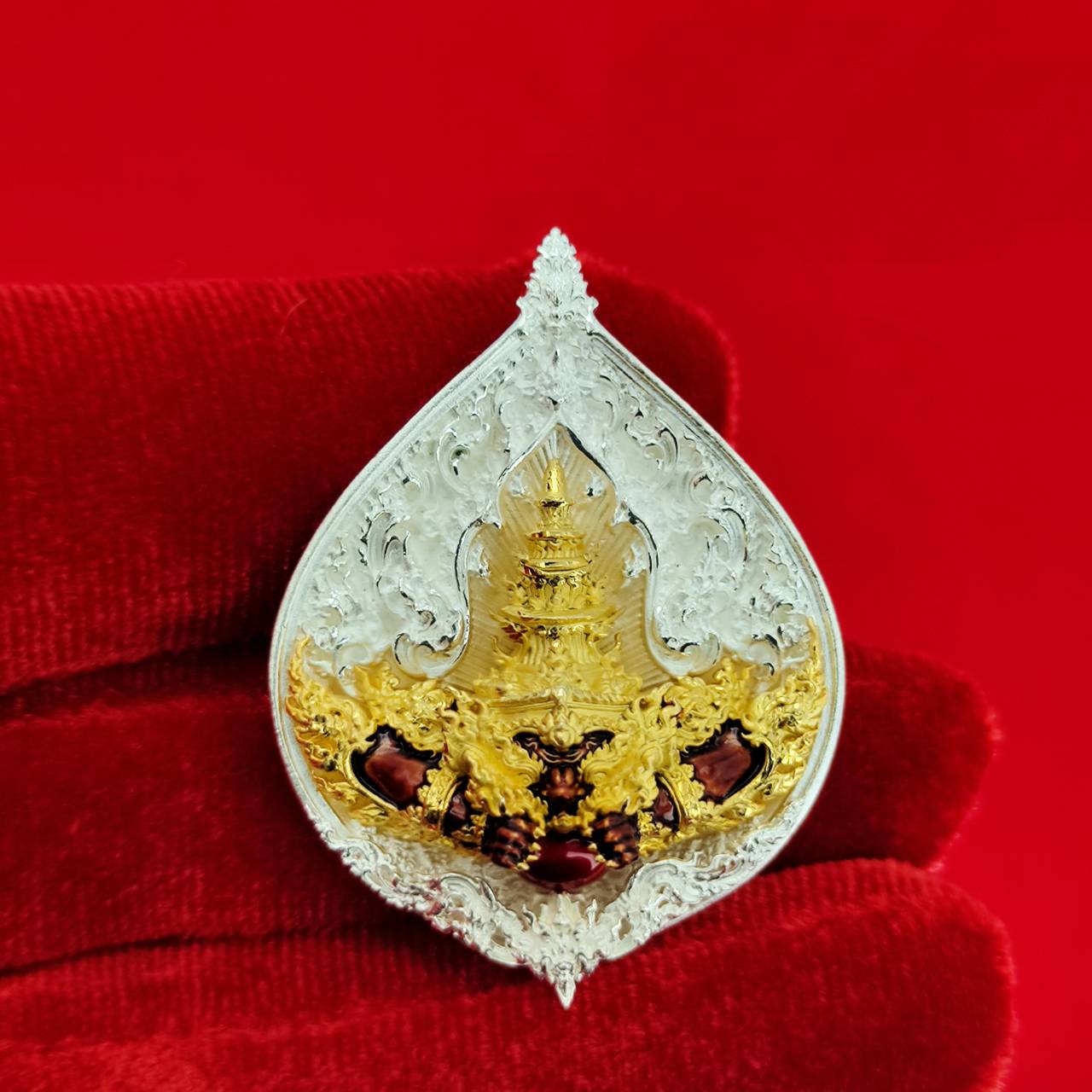 Rahu amulet for fortune featuring intricate gold and silver design with gemstones, ideal for spiritual decoration