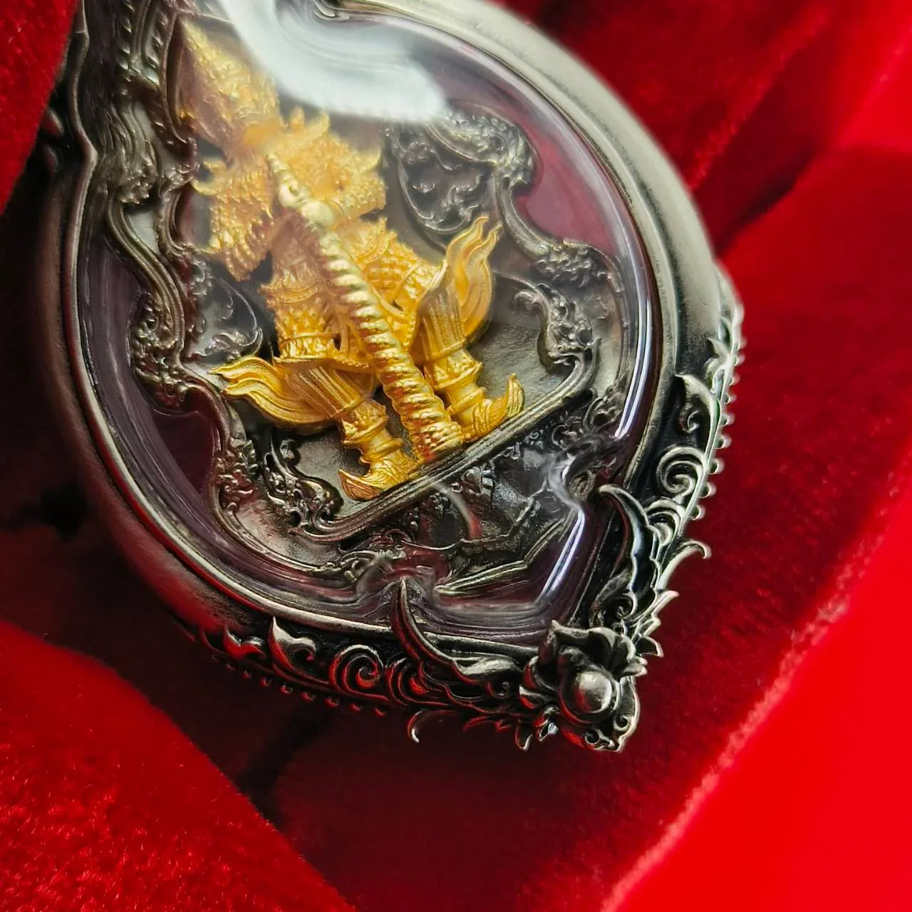 Thao Wessuwan Amulet for Ultimate Protection and Unmatched Prosperity