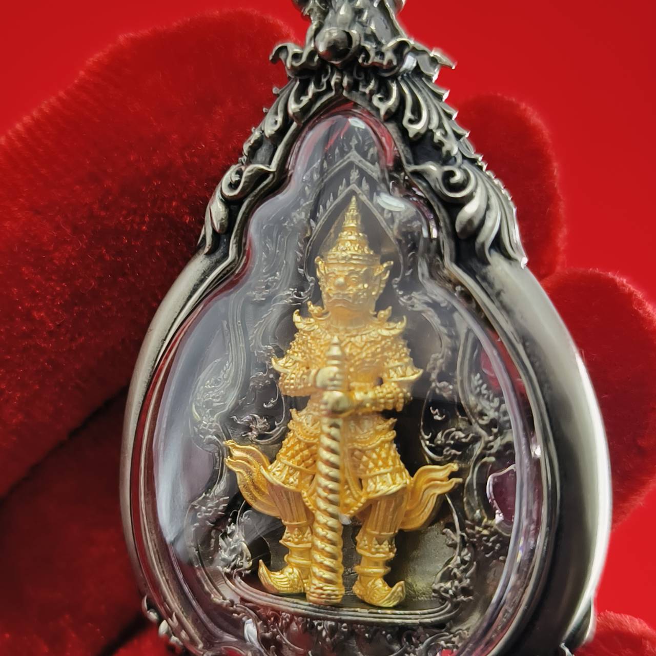 Thao Wessuwan Amulet for Ultimate Protection and Unmatched Prosperity
