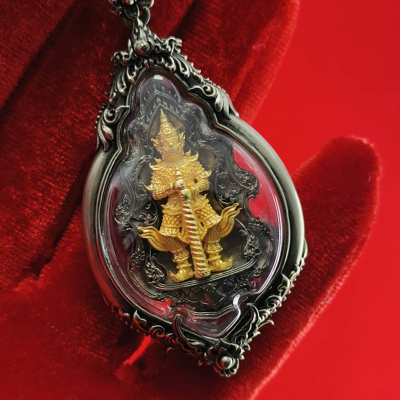 Thao Wessuwan Amulet for Ultimate Protection and Unmatched Prosperity