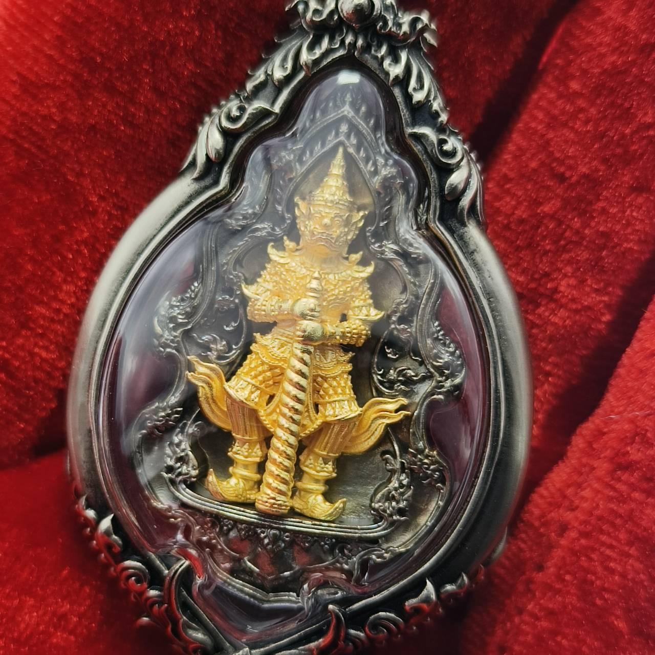 Thao Wessuwan Amulet for Ultimate Protection and Unmatched Prosperity