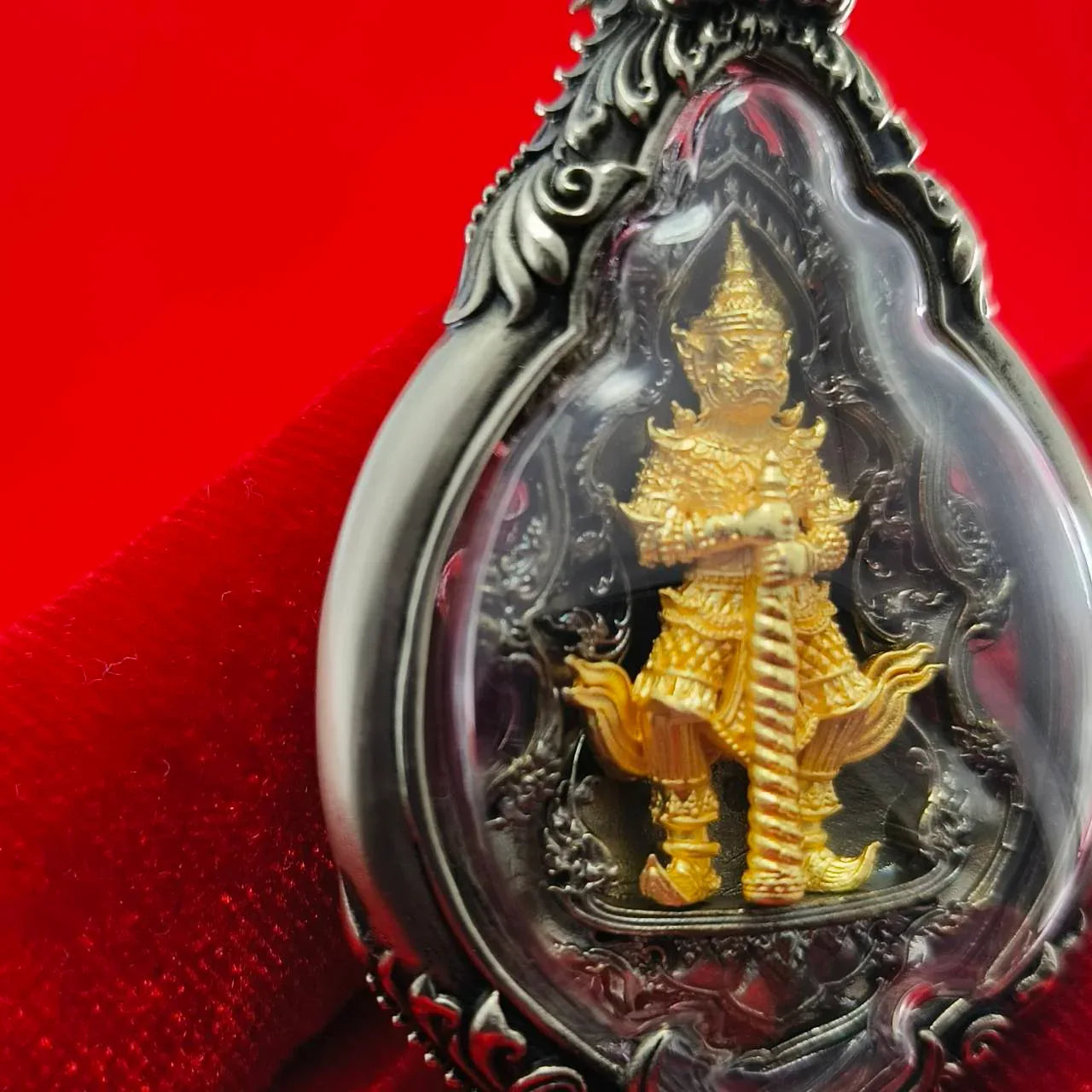 Thao Wessuwan Amulet for Ultimate Protection and Unmatched Prosperity